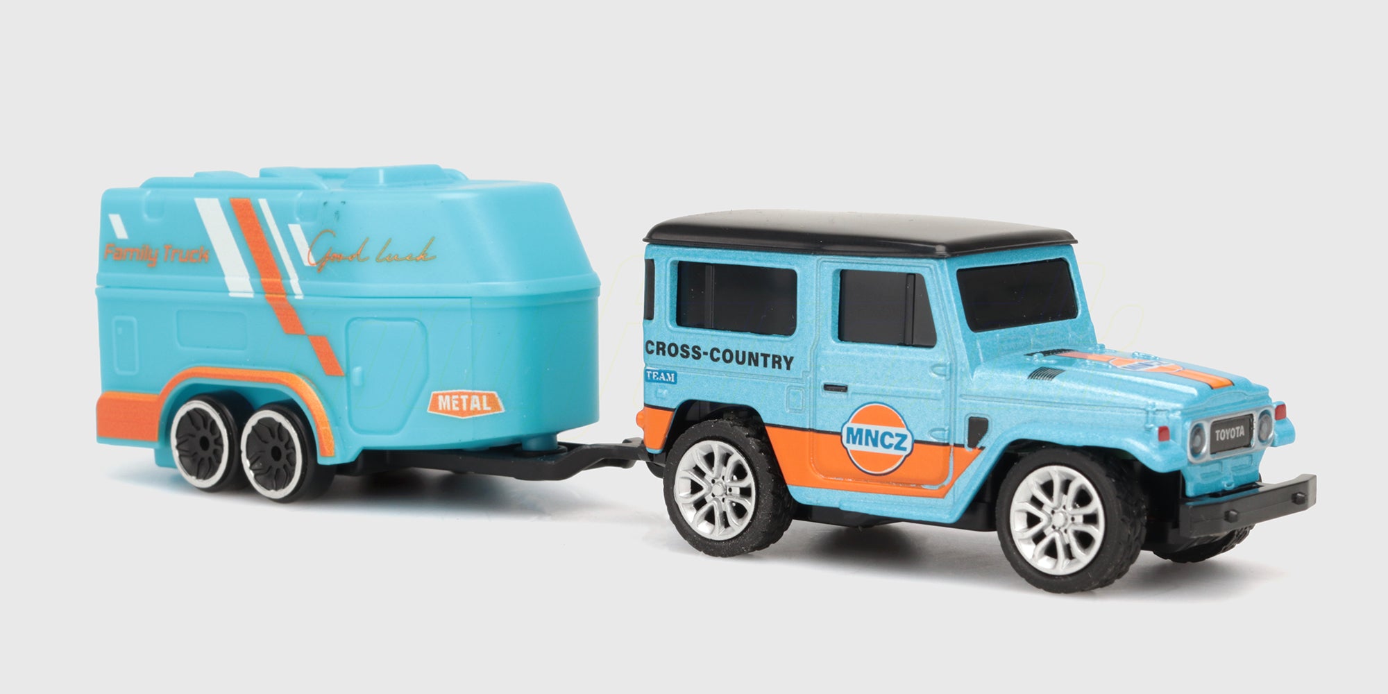 Blå og orange Mini RC Car Land Cruiser med turkis campingtrailer set forfra